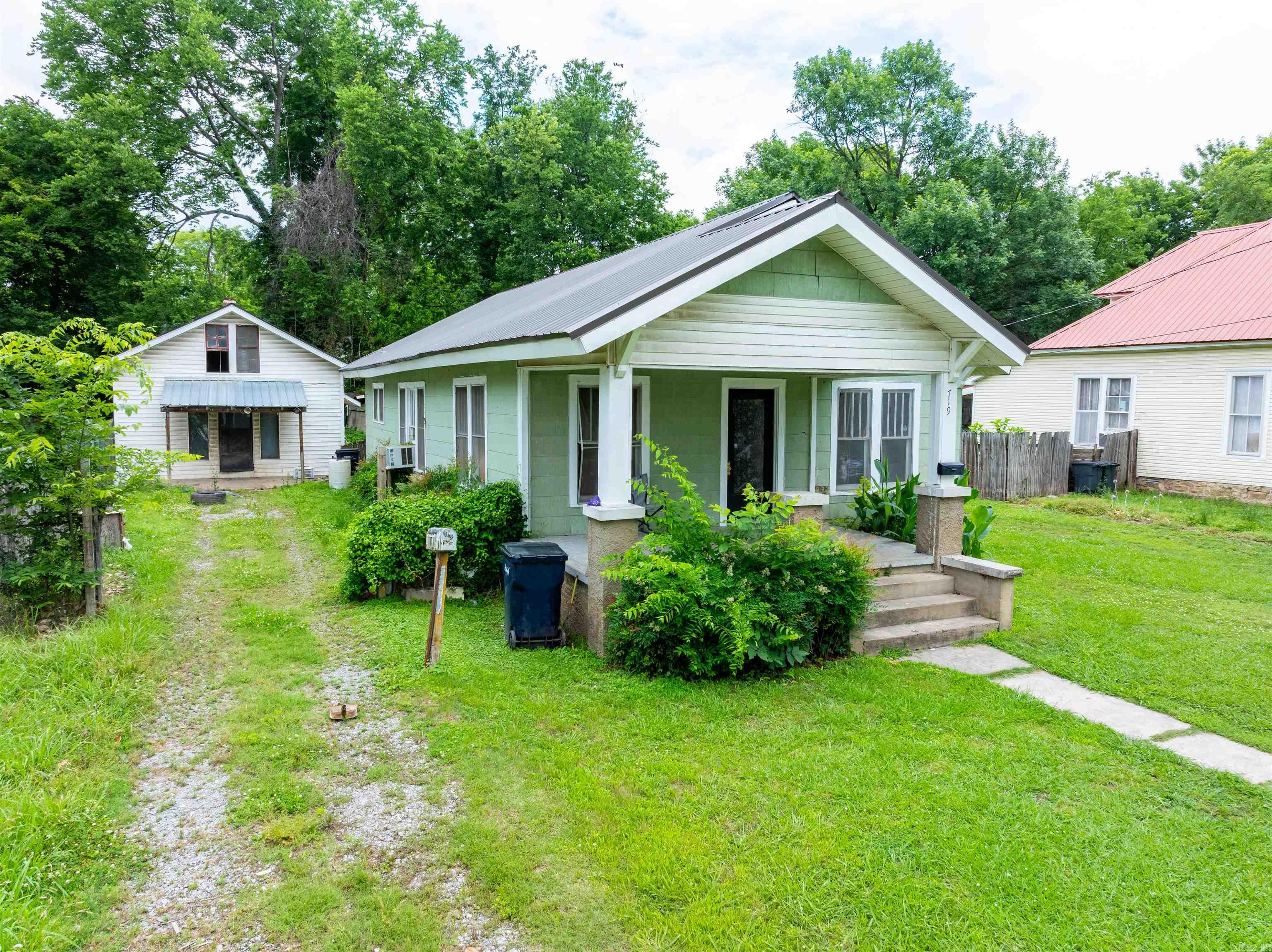 Residential for sale – 719 S Broad   Batesville, AR