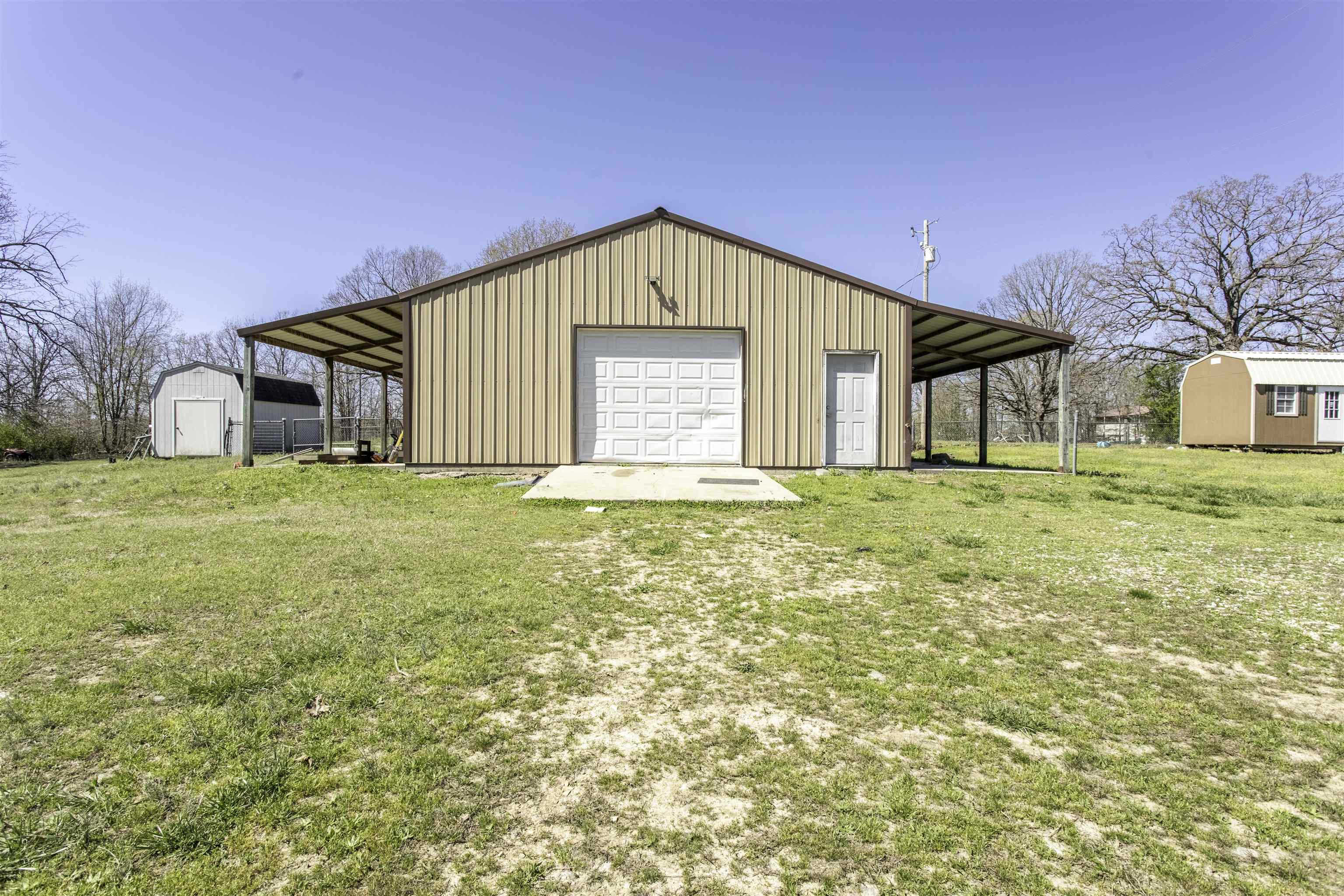 Photo 2 - Residential for sale – 15  Pear Tree   Highland, AR