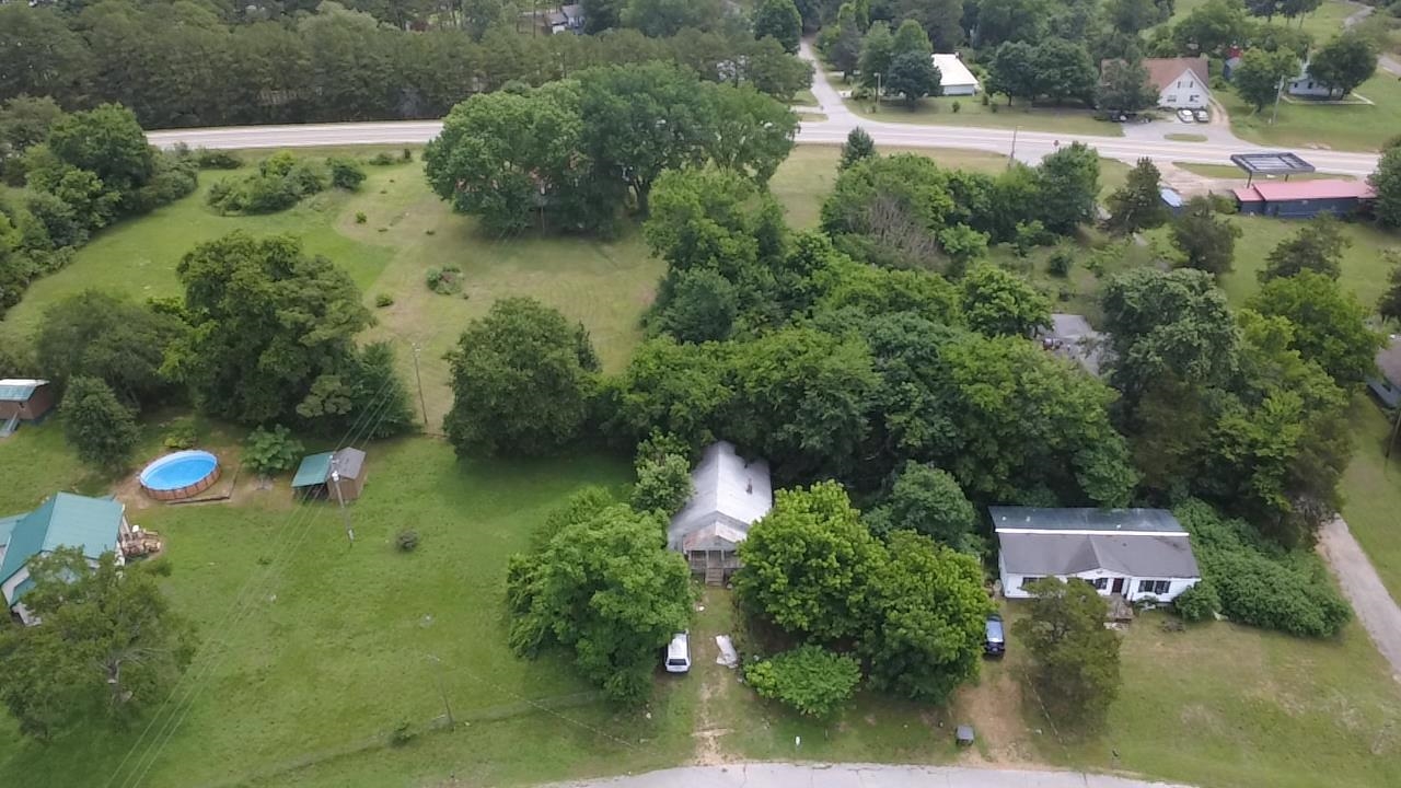 Photo 2 - Residential for sale – 187  old highway 11   Evening Shade, AR