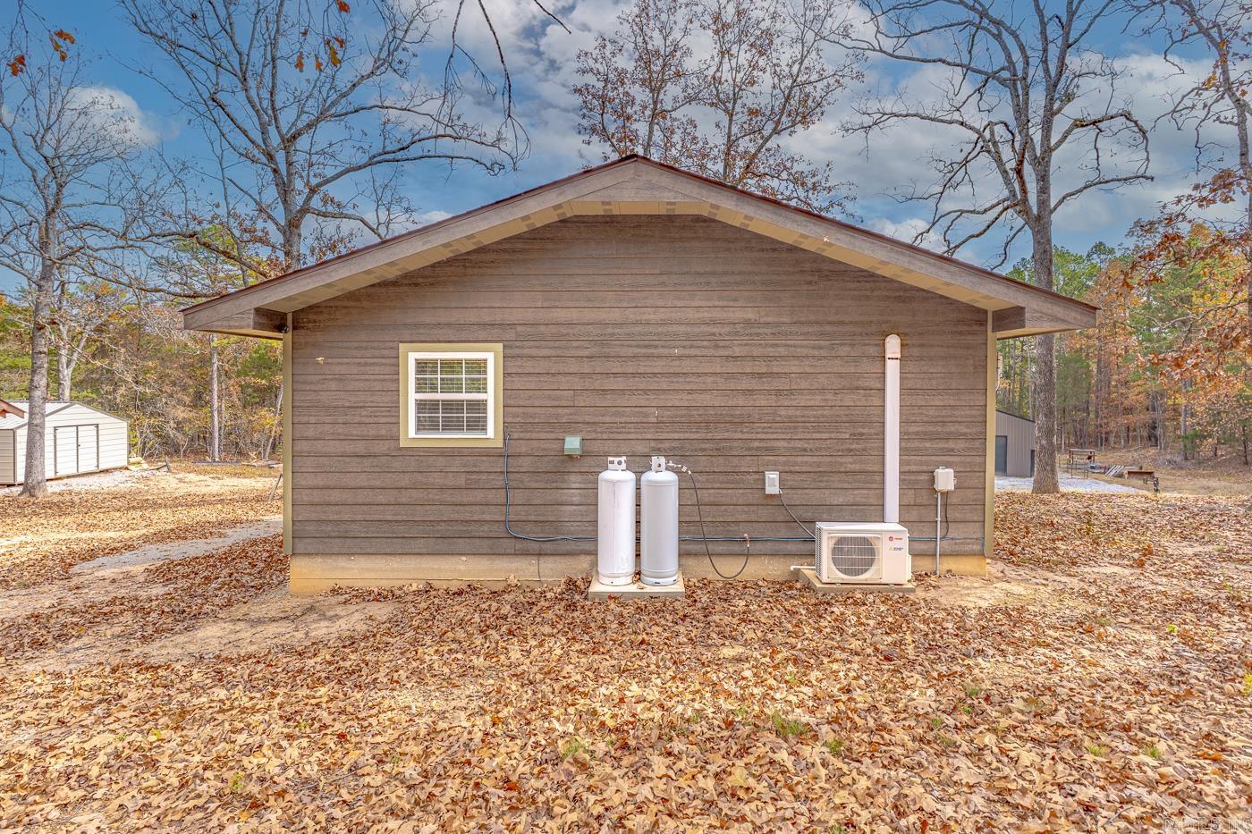 Photo 18 - Residential for sale – 421  Tail Star Trl   Elizabeth, AR
